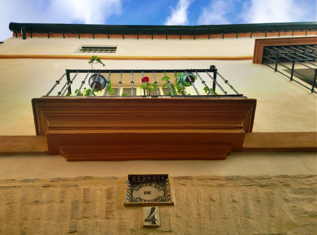 Hotel Boutique Casas De Santa Cruz Севиля Екстериор снимка