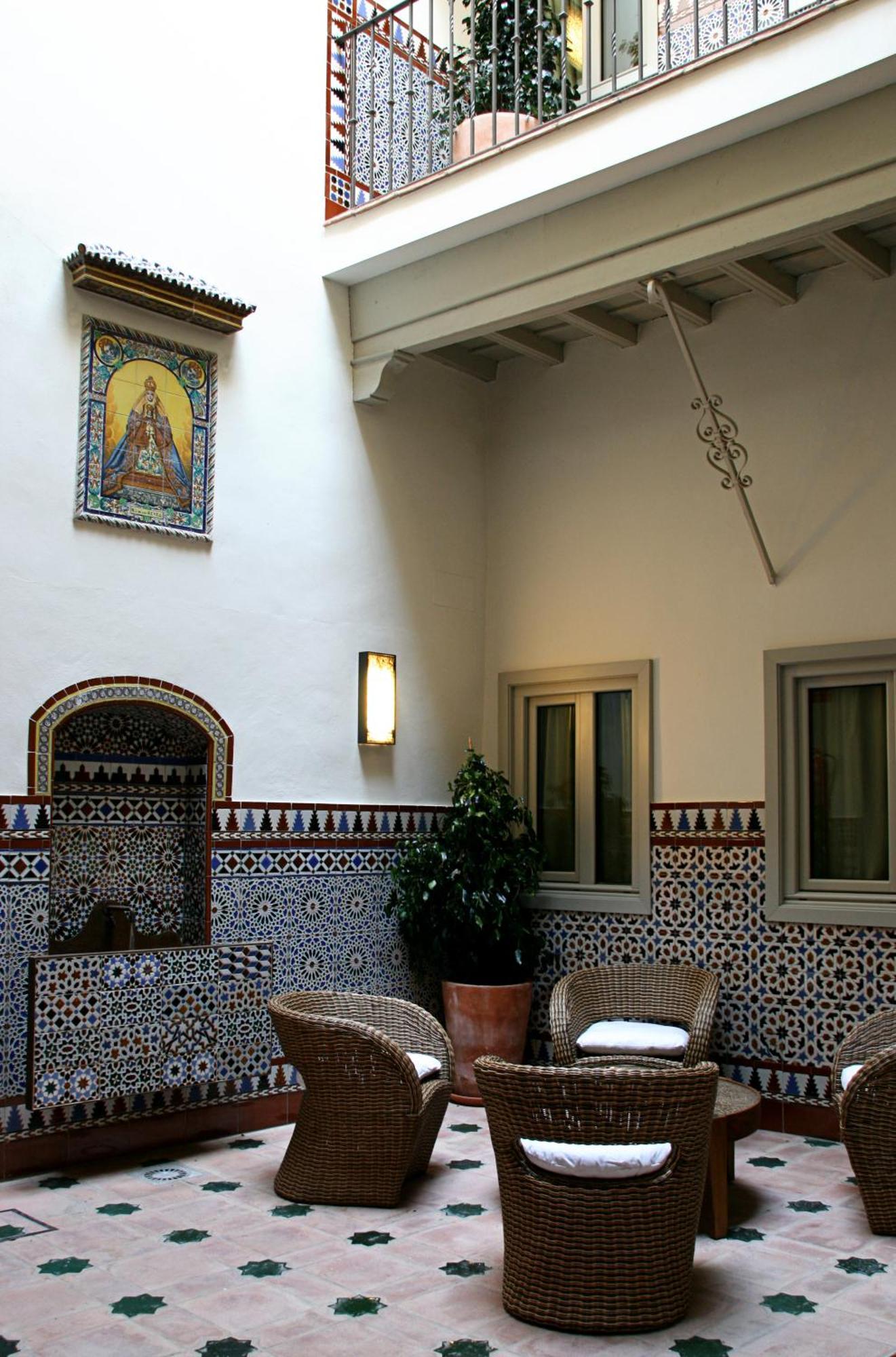Hotel Boutique Casas De Santa Cruz Севиля Интериор снимка